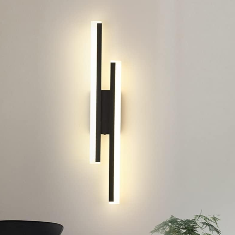 Aplica de perete cu LED dublu, Zola, alb rece, 6000K, 9W, unghi fascicul 180°, aliaj aluminiu, acril, 50 x 3 cm, neagra Aplica de perete cu LED dublu, Zola, alb rece, 6000K, 9W, unghi fascicul 180°, aliaj aluminiu, acril, 50 x 3 cm, neagra